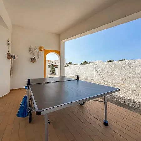 V3, Belo Horizonte Near Beach, Βίλα *