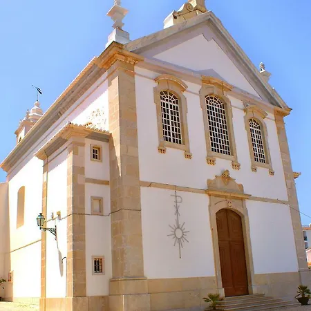 V3, Belo Horizonte Near Beach, * Αλμπουφέιρα