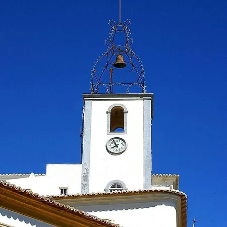 V3, Belo Horizonte Near Beach, * Αλμπουφέιρα