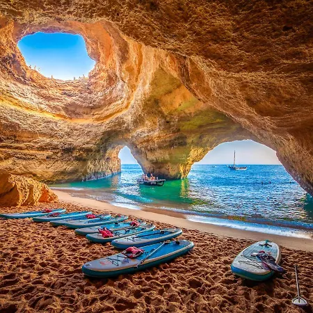 V3, Belo Horizonte Near Beach, Villa *