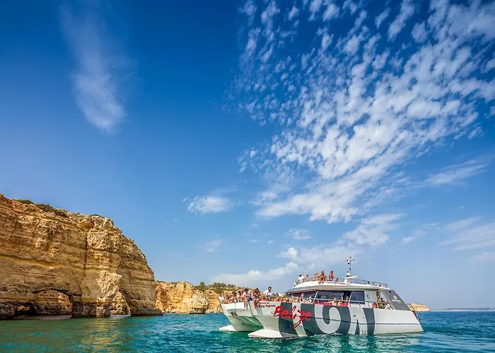 V3, Belo Horizonte Near Beach, *