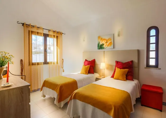 فيلة V3, Belo Horizonte Near Beach, *